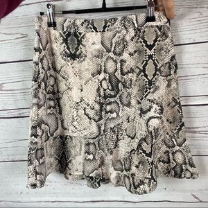 Oasis snake print mini skirt Sz 6
